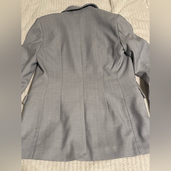 H&M Light Gray Women's Blazer - Picture 5 of 6
